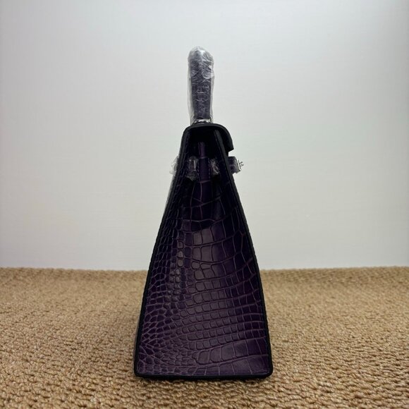Kelly 25 Crocodile Embossed Structured Handbag Luxe Purple - Picture 3 of 14